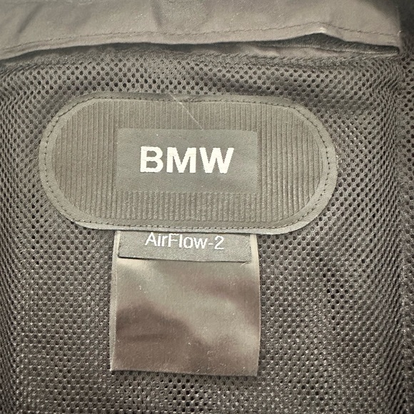 BMW AirFlow-2 Black Mesh Gear